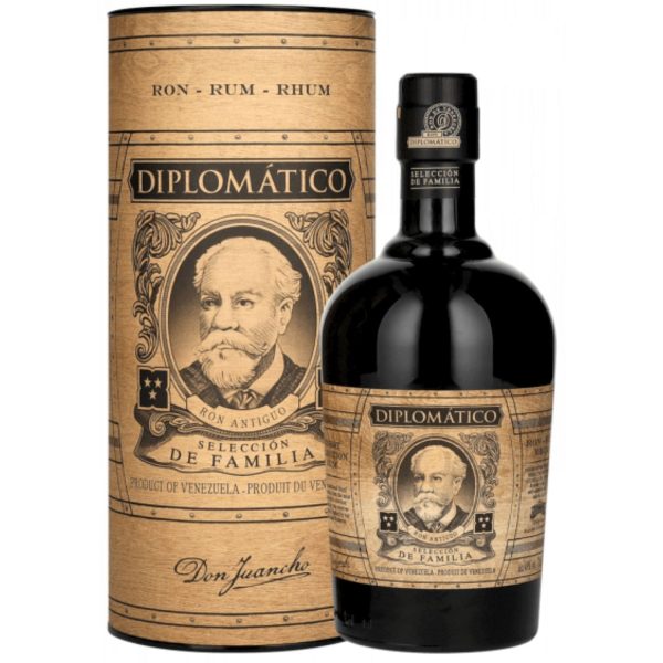 Diplomatico rum seleccion de familia Astucciato
